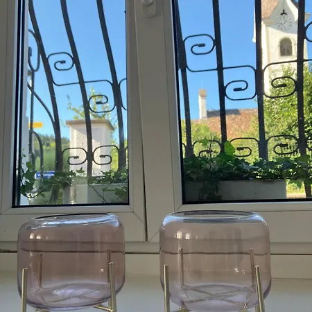 Cozy In Old Pfarrhaus Appartamento *