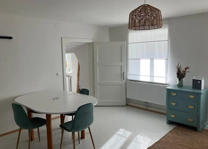 Cozy In Old Pfarrhaus Appartement